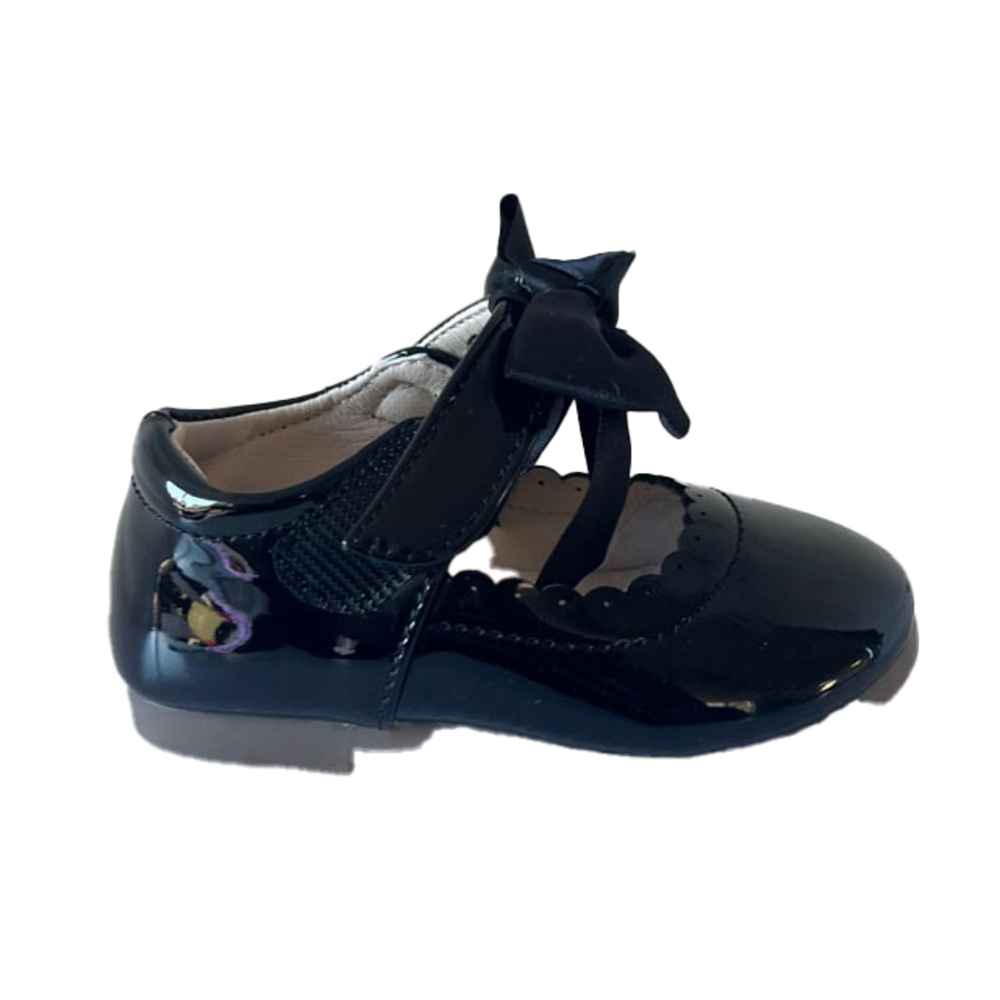 Meckior Girls Black Shoes size: 2.5 Infant